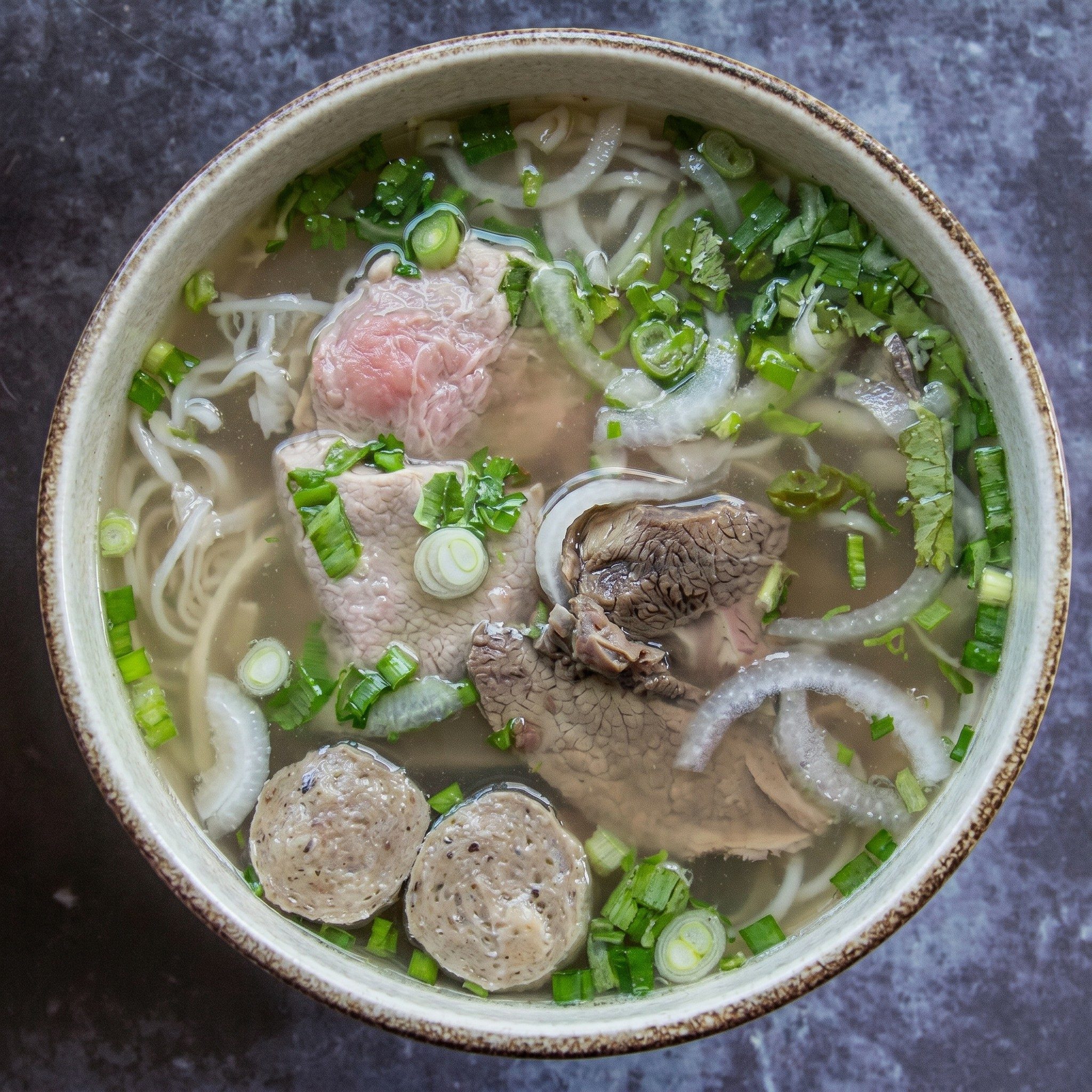 P1. Special Bowl Pho.
