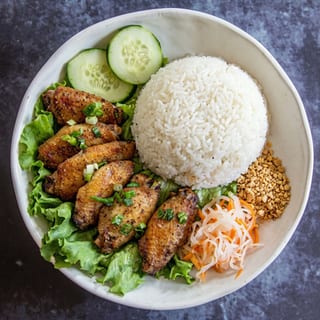 R3. Lemongrass Chicken Wings W. Rice